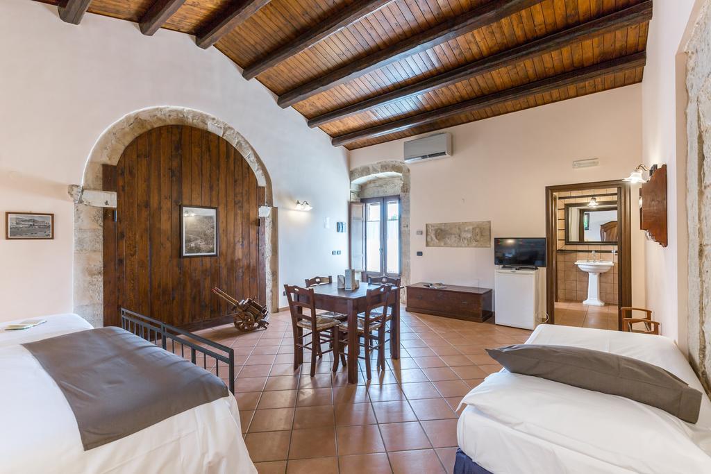 La Muraglia Residenza Turistica Rurale Santa Croce Camerina Exterior foto