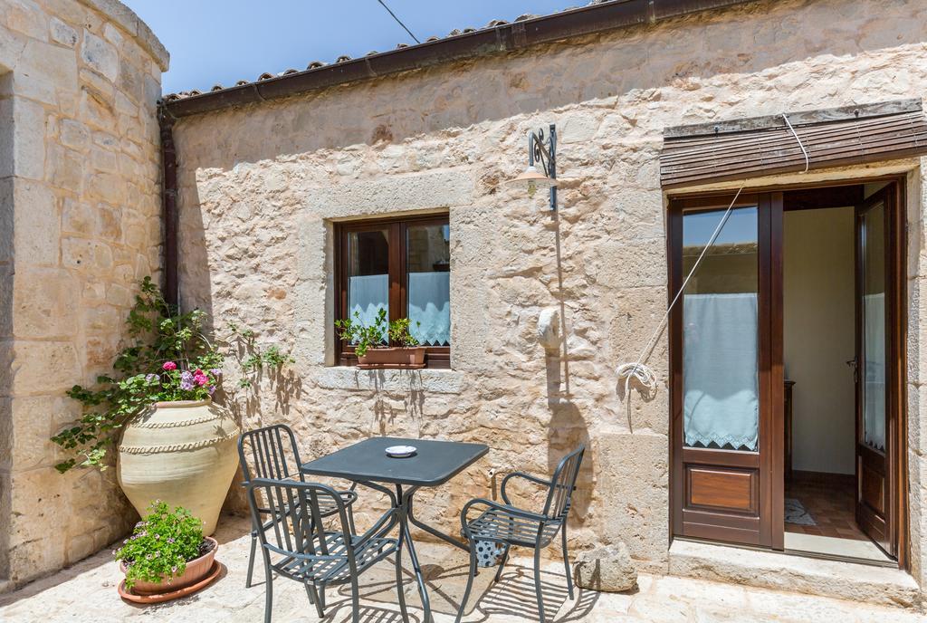 La Muraglia Residenza Turistica Rurale Santa Croce Camerina Exterior foto
