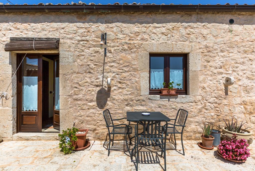 La Muraglia Residenza Turistica Rurale Santa Croce Camerina Exterior foto